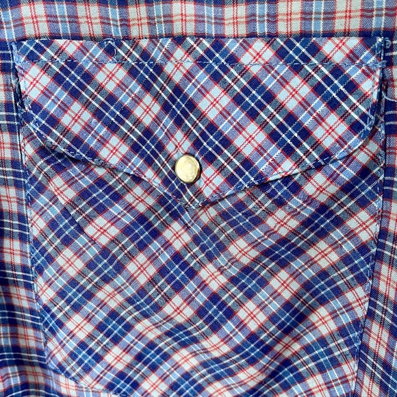 Vintage Classic Western Pearl-Snap Shirt - Picture 2 of 9